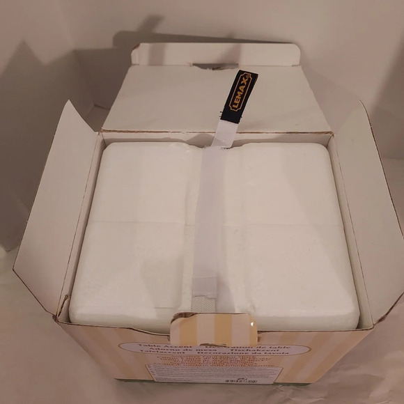 Lemax 2017 Sugartree Farm Sugar Shack Table Accent - Comes In Original Box - Picture 12 of 14